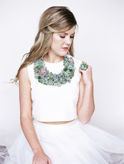 DIY succulent necklace
