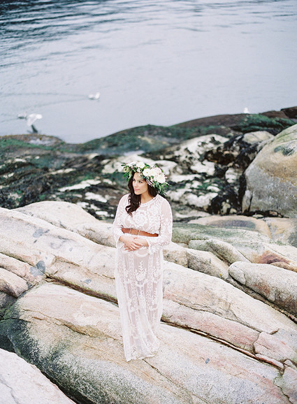 Seaside family maternity photos