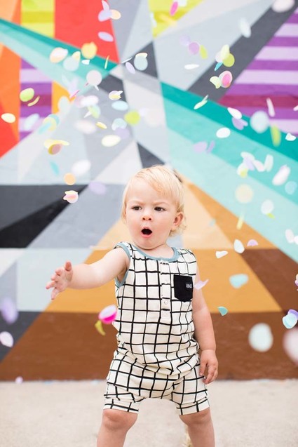 Art wall birthday photo session