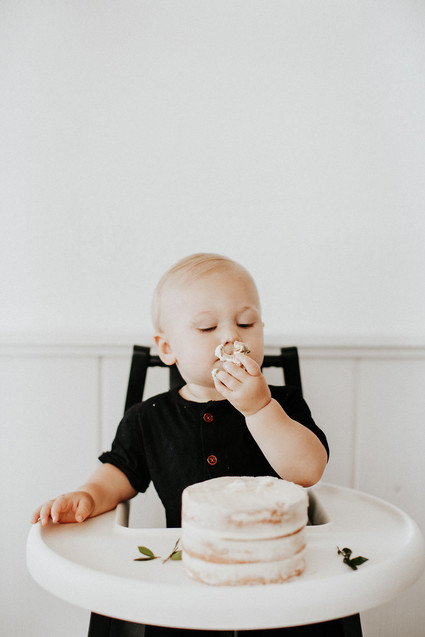 first birthday cake smash