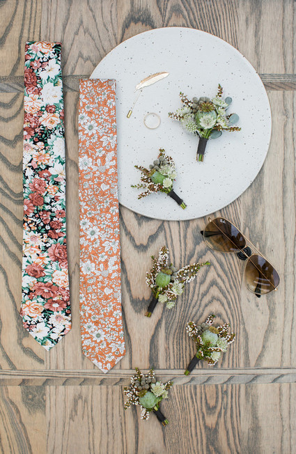Fall boutonnière ideas with The Black Tux Inspiration