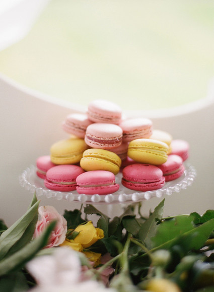 pink and yellow macarons