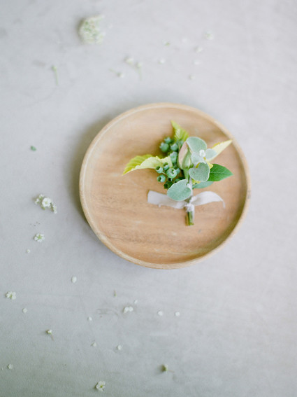 natural boutonnière ideas Inspiration