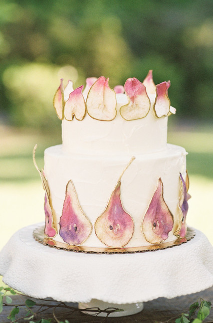 gold leafed pear cake Inspiration