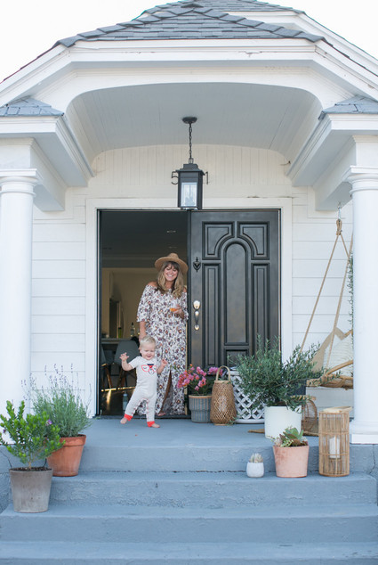 How to style your front porch for entertaining
