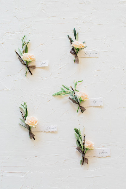 blush boutonnières Inspiration