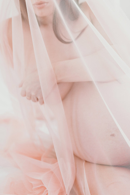 Mod boudoir maternity photos