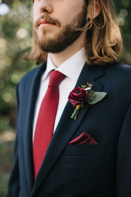 eclectic secret garden wedding with fall colors