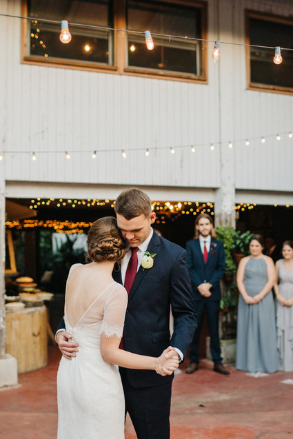 eclectic secret garden wedding with fall colors