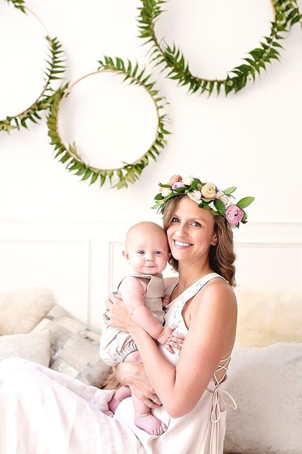 Styled Mommy & Me portraits Inspiration