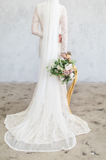 Modern minimal fall wedding ideas