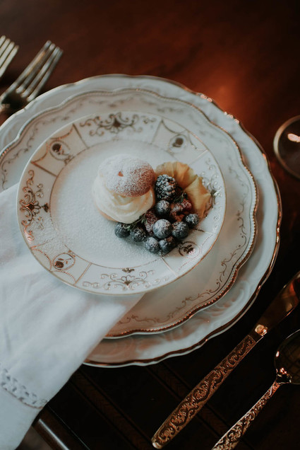 Moody, ornate Secret Garden-inspired bridal editorial Inspiration