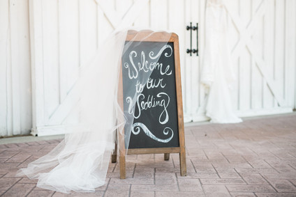 Wedding at the White Sparrow Barn in Quinlan, TX Inspiration