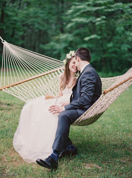 wedding portrait in a hammock