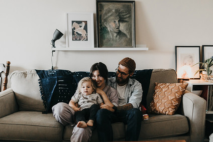 At home family session with macrame artist Judah Co.