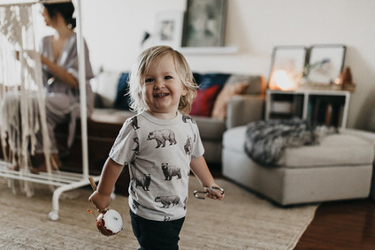 At home family session with macrame artist Judah Co.