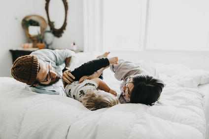 At home family session with macrame artist Judah Co.