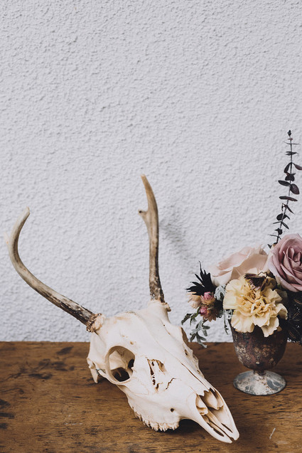 cow skull wedding decor