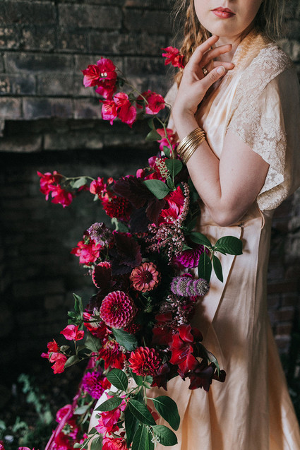 Dramatic fall floral ideas