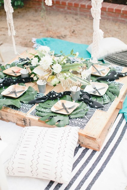 Jungle themed first birthday party ideas