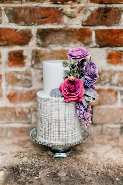 sweet floral wedding cake
