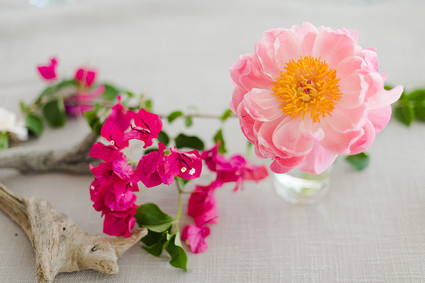 Bougainvillea-inspired wedding ideas