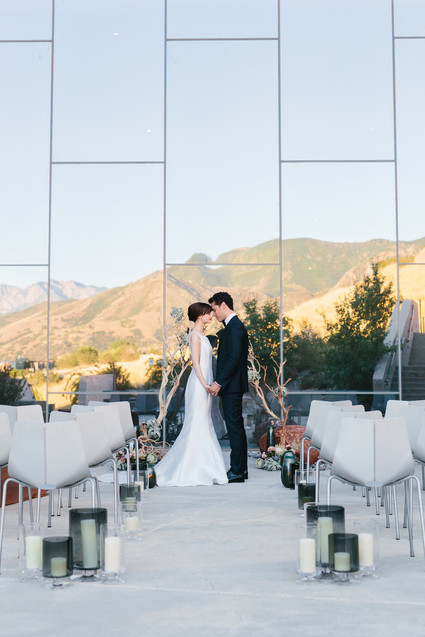 minimal museum wedding ideas