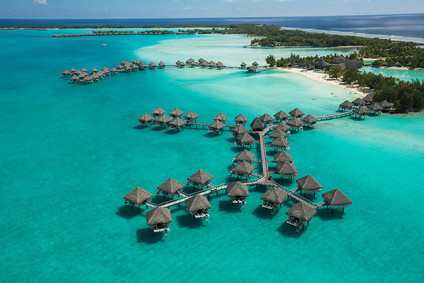 Le Meridien Bora Bora honeymoon destination