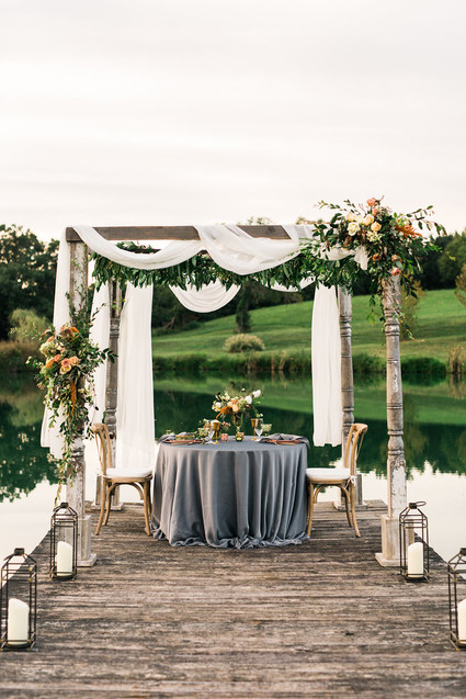 Glam fall wedding inspiration