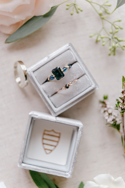 sapphire engagement ring