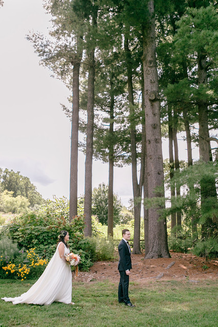 elegant pastel fall wedding at Tyler Arboretum in Philadelphia