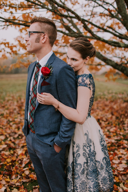 Moody fall barn wedding in Maine