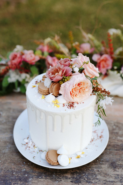 Romantic boho fall Apulia elopement