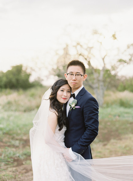 Vintage botanical wedding at Puakea Ranch in Hawaii
