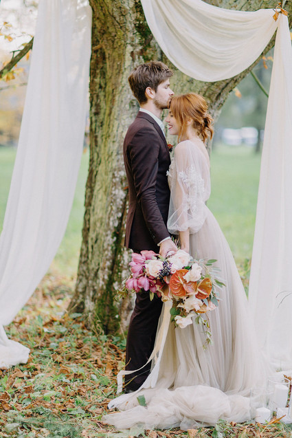 Autumn castle wedding in Poland on 100 Layer Cake Inspiration