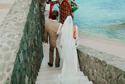 St Barth's destination wedding at Eden Rock