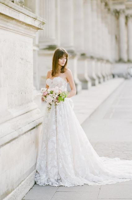 Guide to getting married in Paris on 100 Layer Cake Inspiration