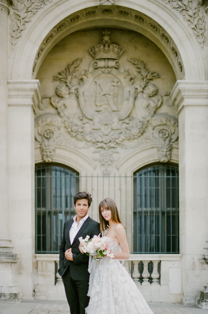 Guide to getting married in Paris on 100 Layer Cake Inspiration