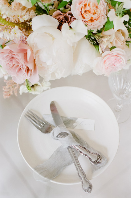 Guide to getting married in Paris on 100 Layer Cake Inspiration