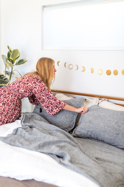 Cozy master bedroom for fall with Coyuchi on 100 Layer Cake