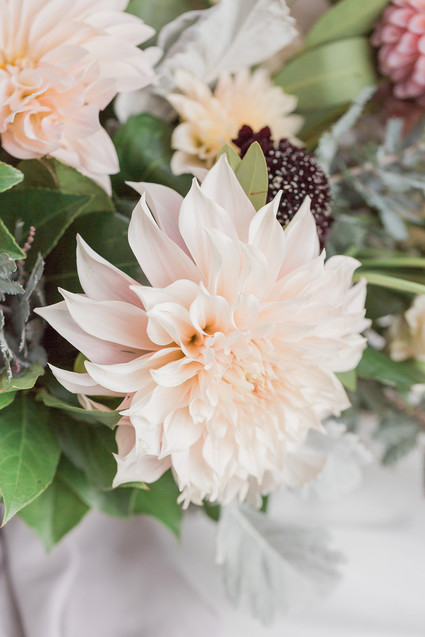 Ideas for dyed silk ribbon in weddings