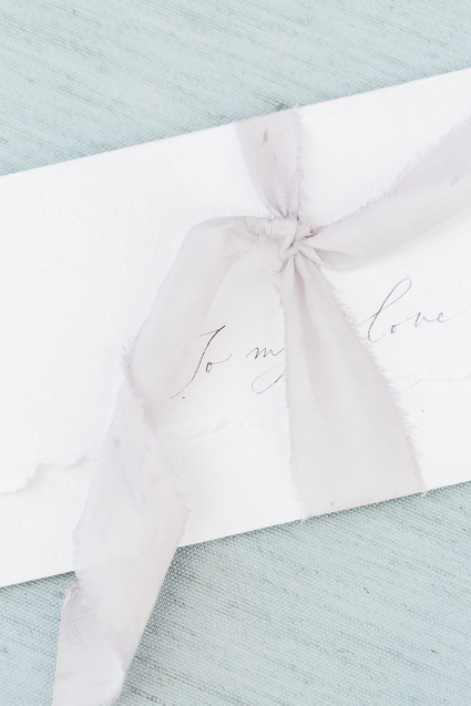 Ideas for dyed silk ribbon in weddings