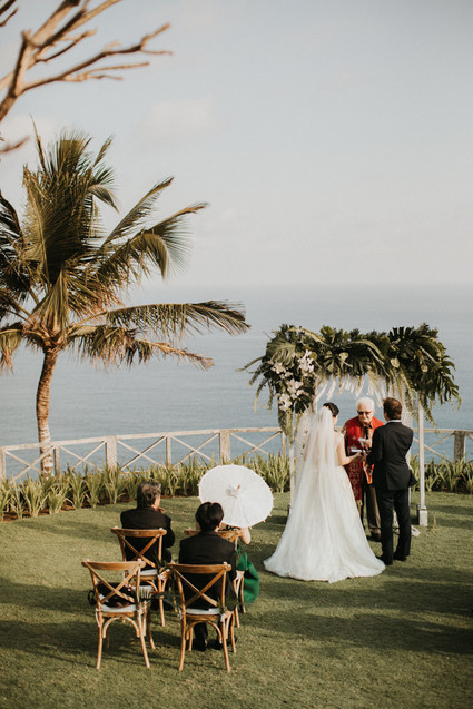 Classic modern Bali wedding at Khayangan Estate