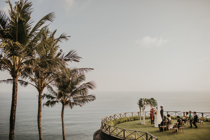 Classic modern Bali wedding at Khayangan Estate