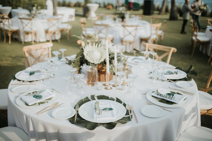 Classic modern Bali wedding at Khayangan Estate