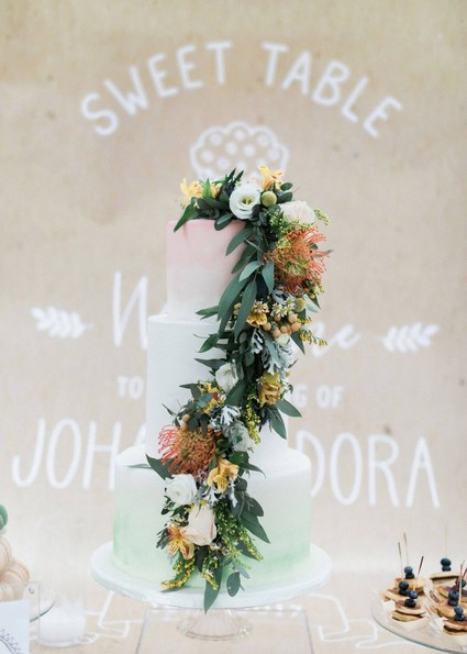 DIY backyard summer wedding in Athens, Greece