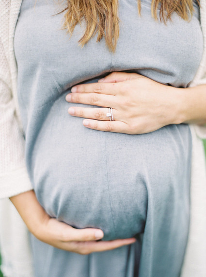 Pippin Hill Farm maternity photos