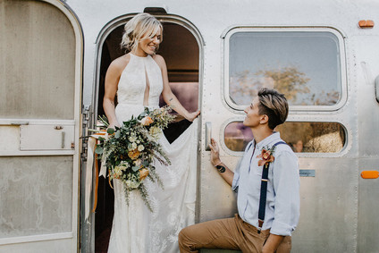 Vintage fall same-sex wedding inspiration