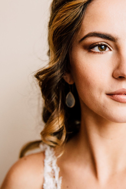 Rose and red winter wedding ideas