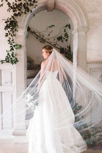 Elegant winter garden wedding ideas in Virginia